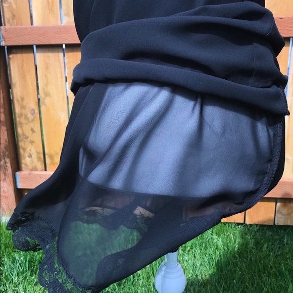 Little black dress - Picture 2 of 4